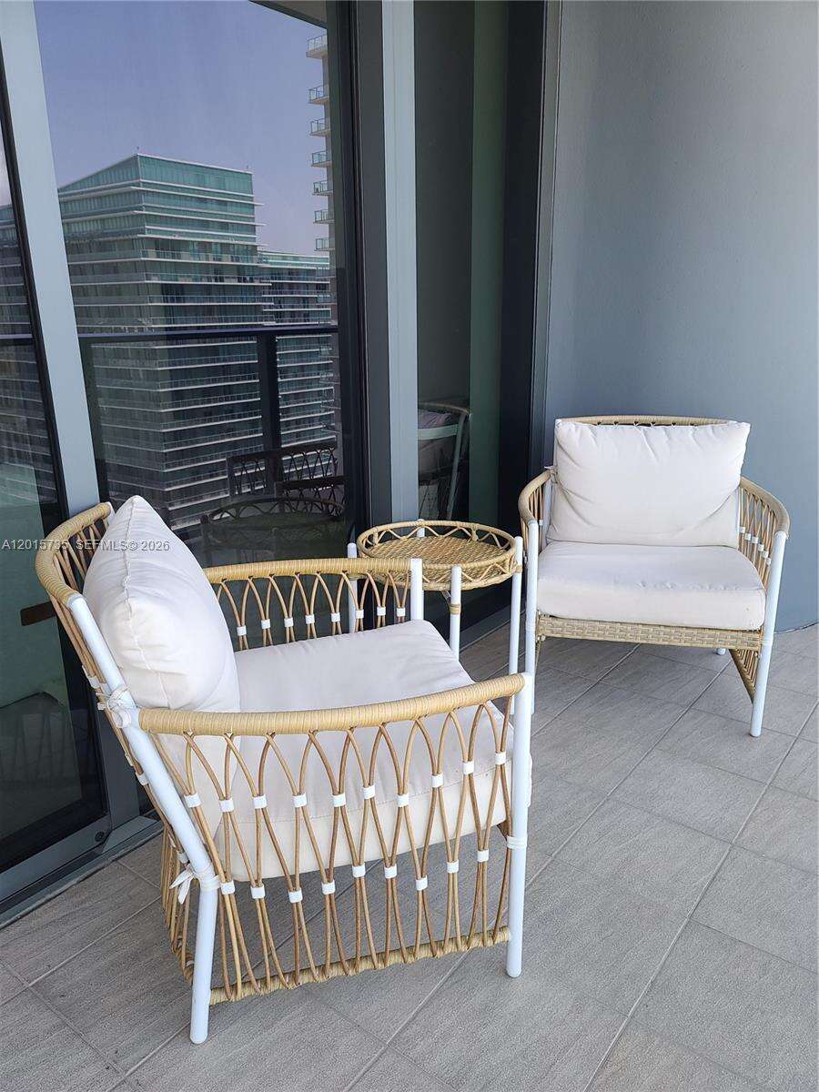 Brickell Flatiron at 1000 Brickell Plz, Miami, FL 33131 - For Sale photo 6