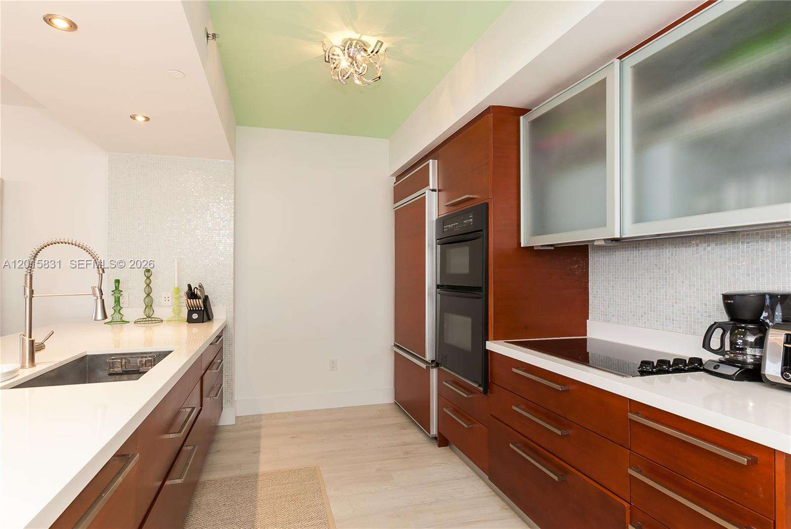 The Beach Club Two at 1830 Ocean Dr, Hallandale Beach, FL 33009 - For Sale photo 7