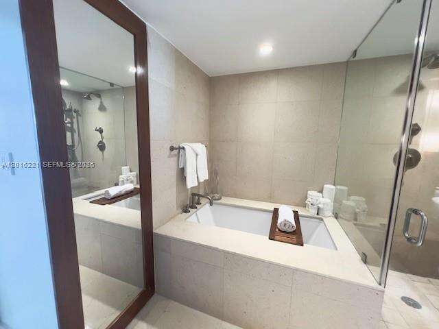 Central Carillon at 6801 Collins Ave, Miami Beach, FL 33141 - For Sale photo 18