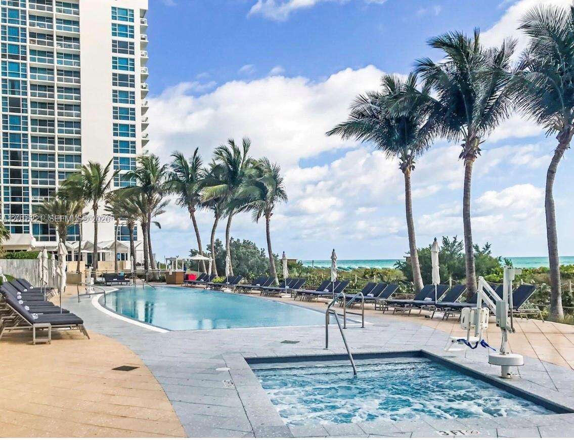Central Carillon at 6801 Collins Ave, Miami Beach, FL 33141 - For Sale photo 23