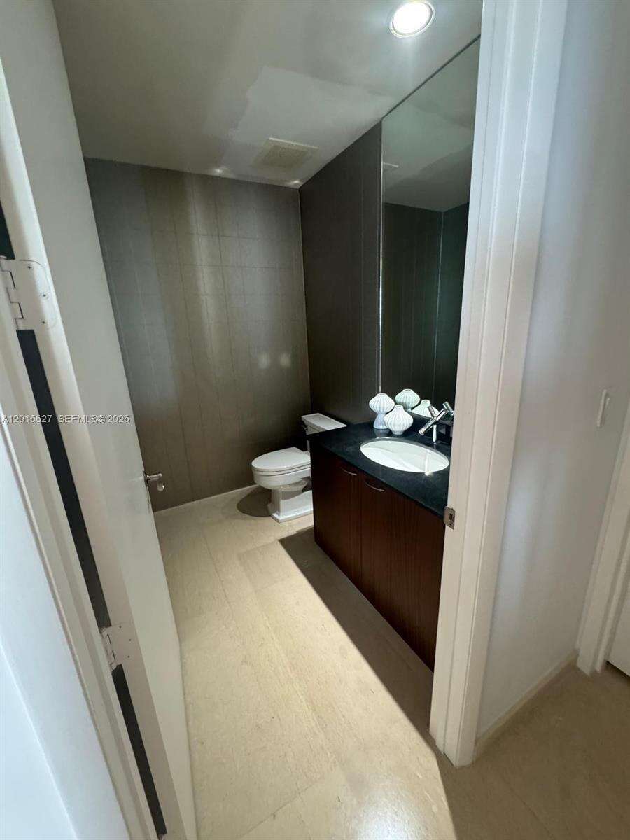 Trump Tower 1 at 16001 Collins Ave, Sunny Isles Beach, FL 33160 - For Sale photo 13