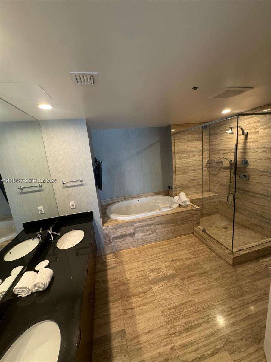 Trump Tower 1 at 16001 Collins Ave, Sunny Isles Beach, FL 33160 - For Sale photo 10