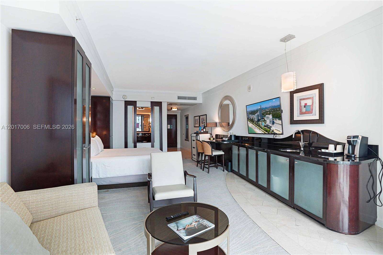 Fontainebleau 3 at 4391 Collins Ave, Miami Beach, FL 33140 - For Sale photo 17