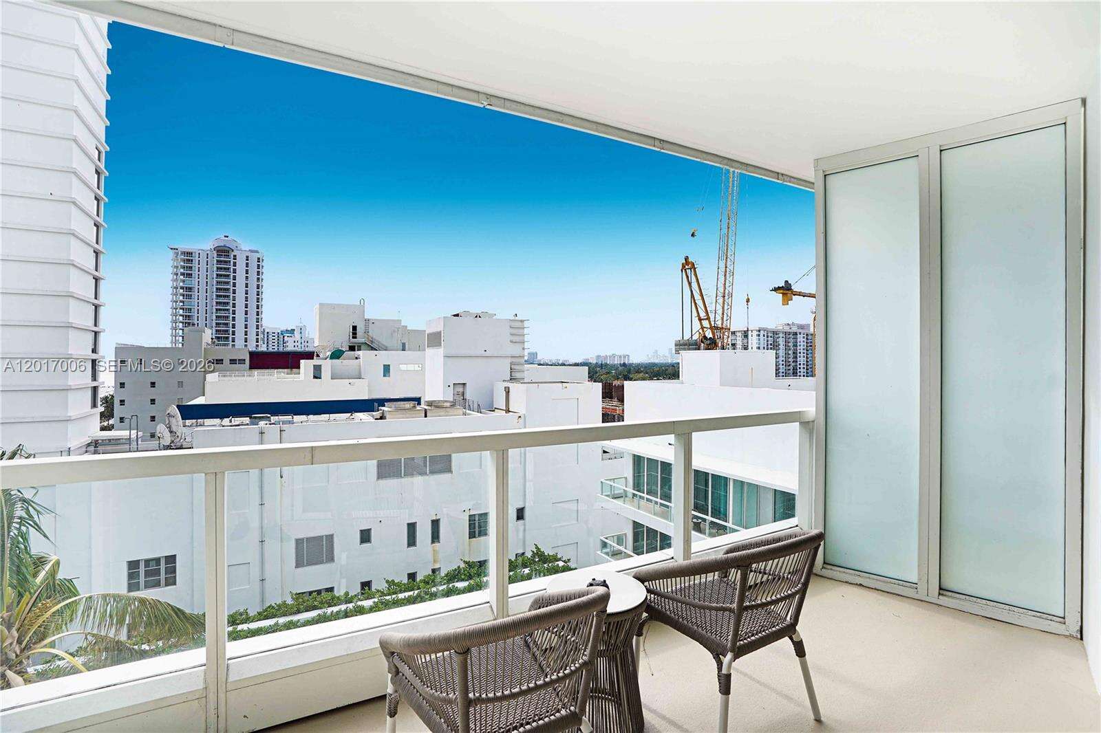Fontainebleau 3 at 4391 Collins Ave, Miami Beach, FL 33140 - For Sale photo 4