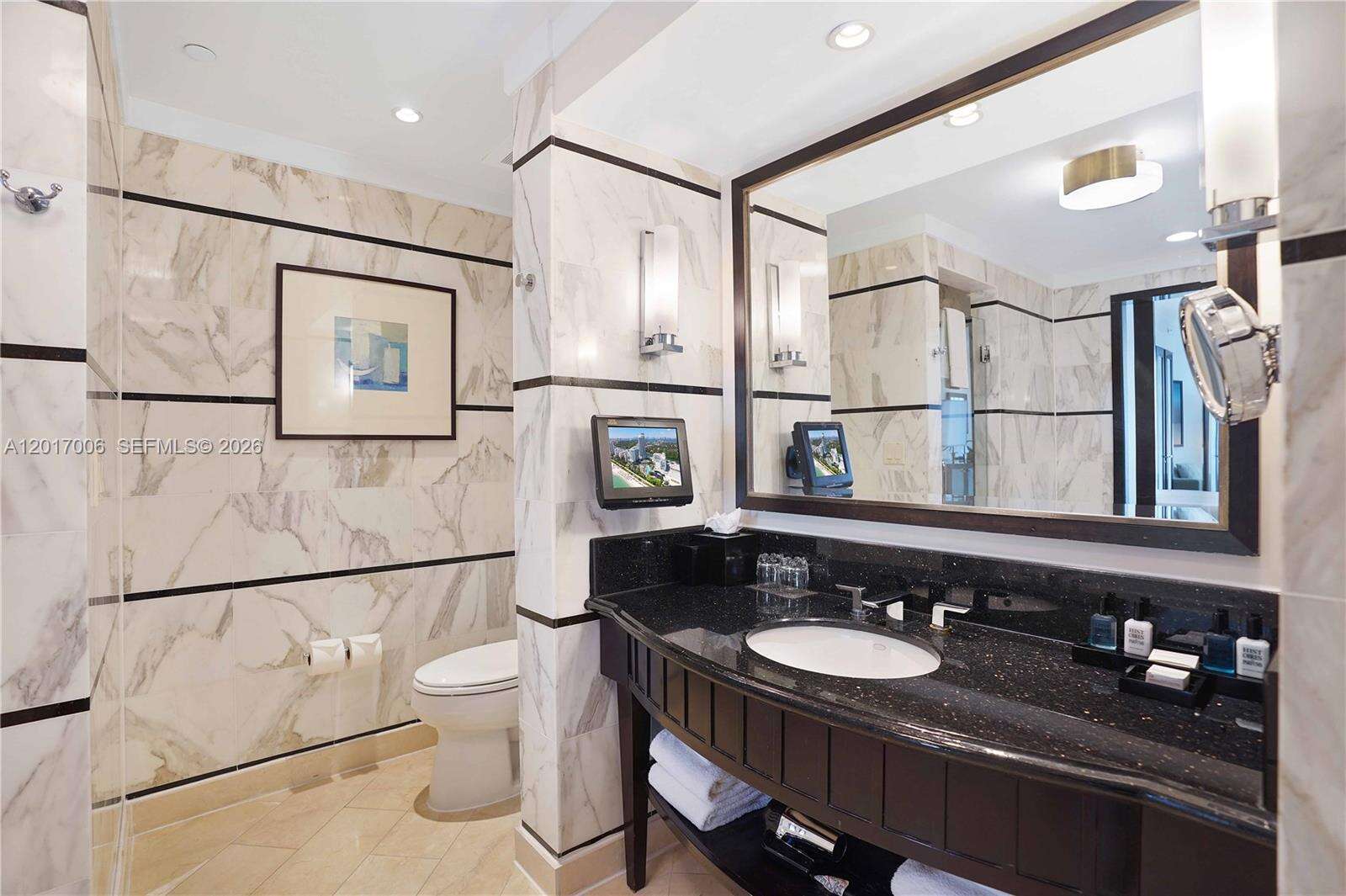 Fontainebleau 3 at 4391 Collins Ave, Miami Beach, FL 33140 - For Sale photo 7