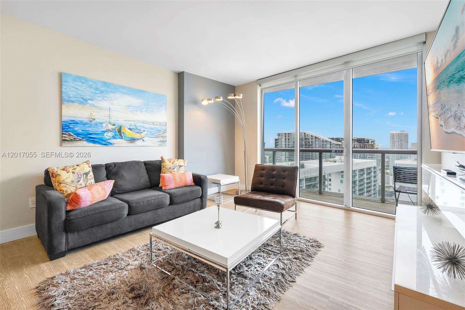Icon Brickell 3 at 485 Brickell Ave, Miami, FL 33131 - For Sale photo 1