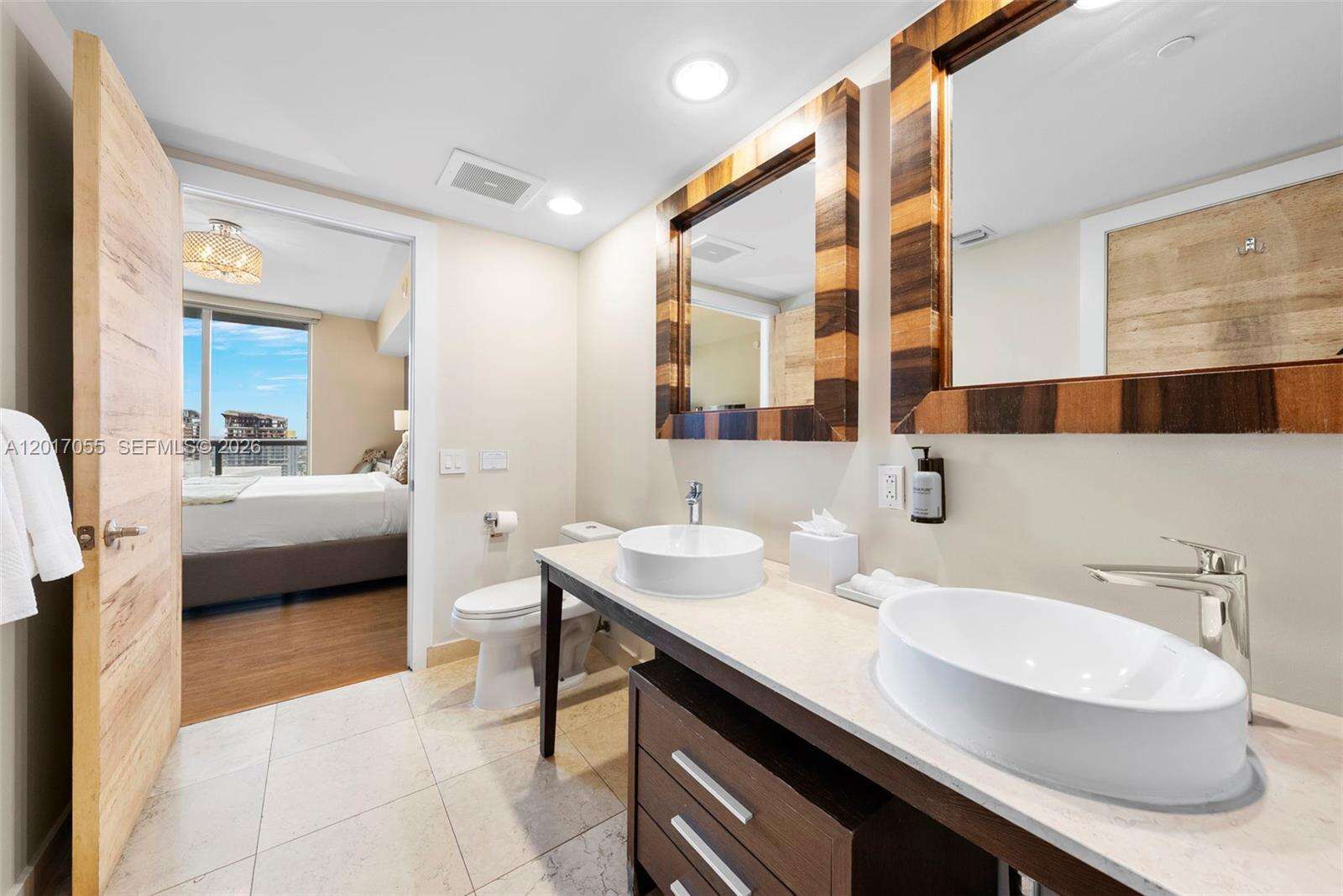 Icon Brickell 3 at 485 Brickell Ave, Miami, FL 33131 - For Sale photo 12