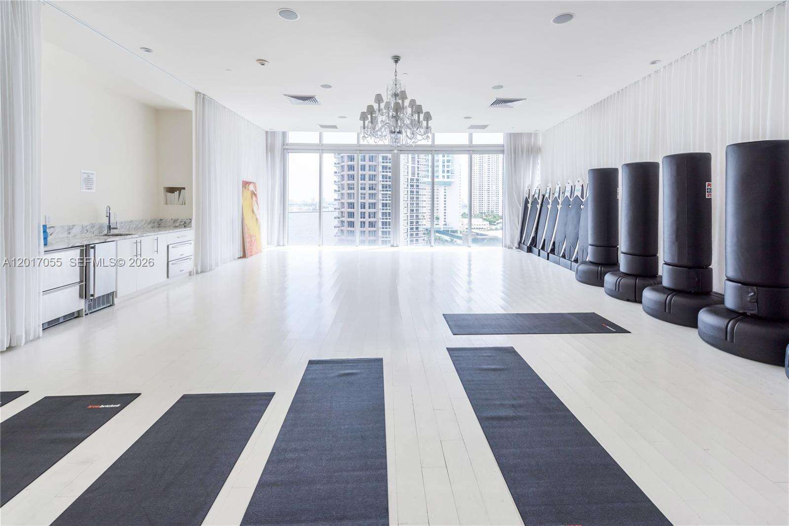 Icon Brickell 3 at 485 Brickell Ave, Miami, FL 33131 - For Sale photo 24