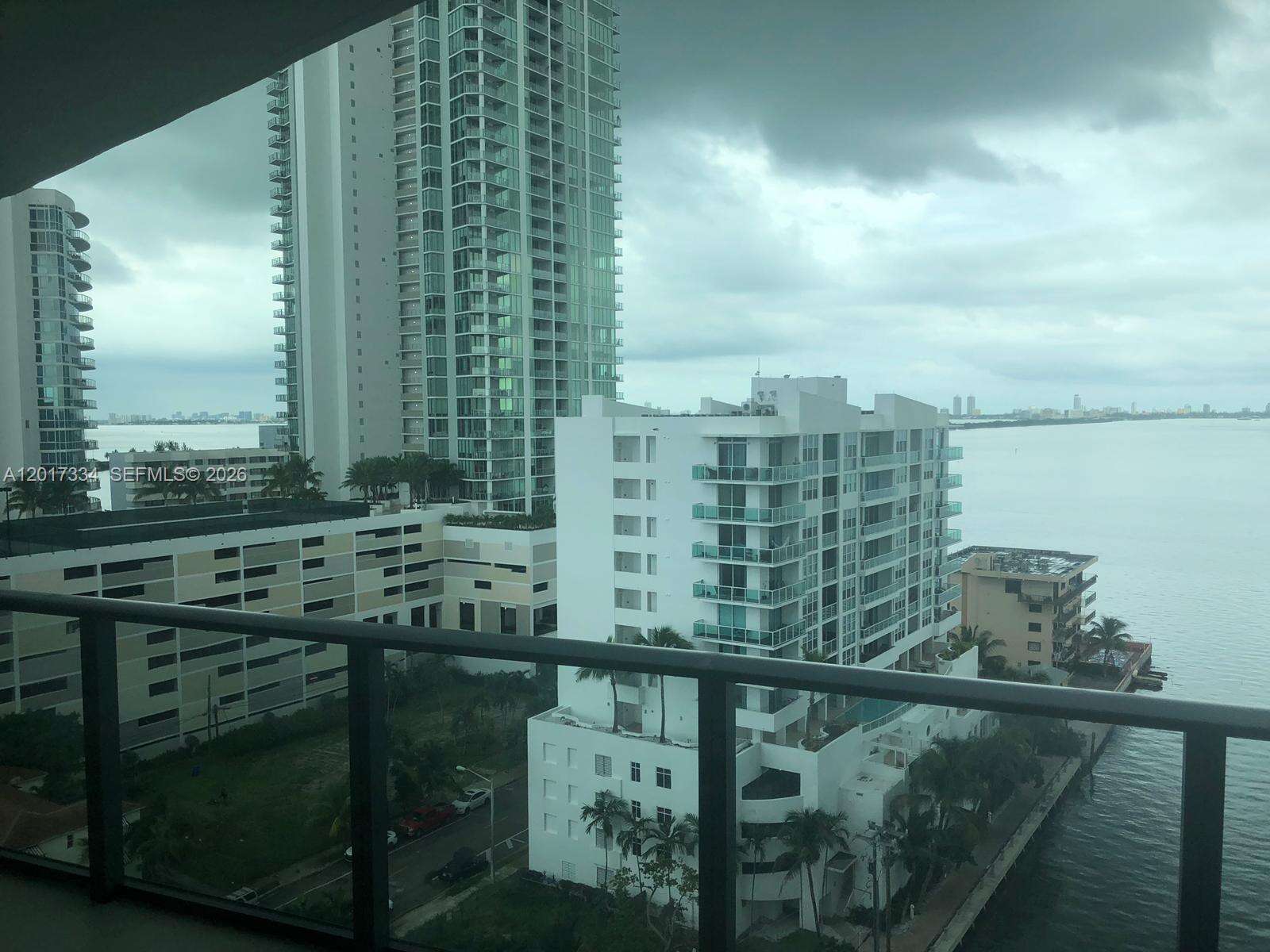 Icon Bay at 460 28 St, Miami, FL 33132 - For Sale photo 12