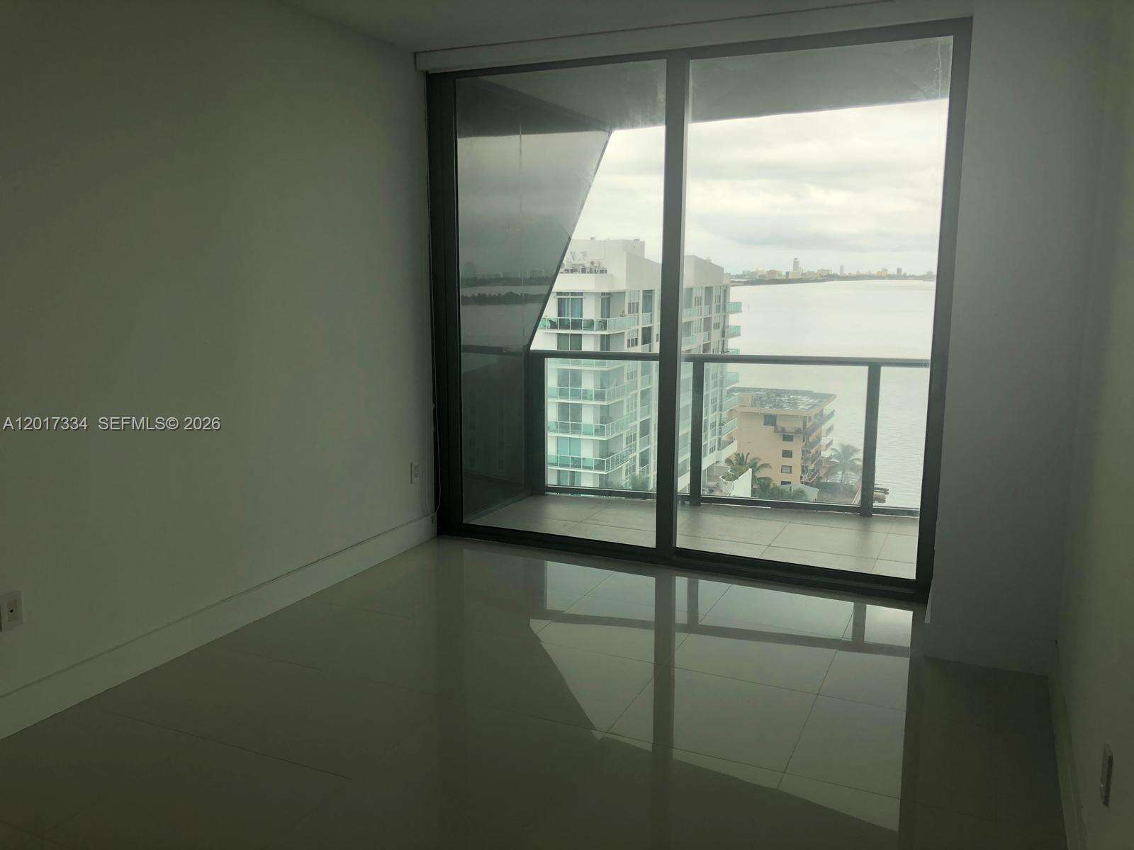 Icon Bay at 460 28 St, Miami, FL 33132 - For Sale photo 13