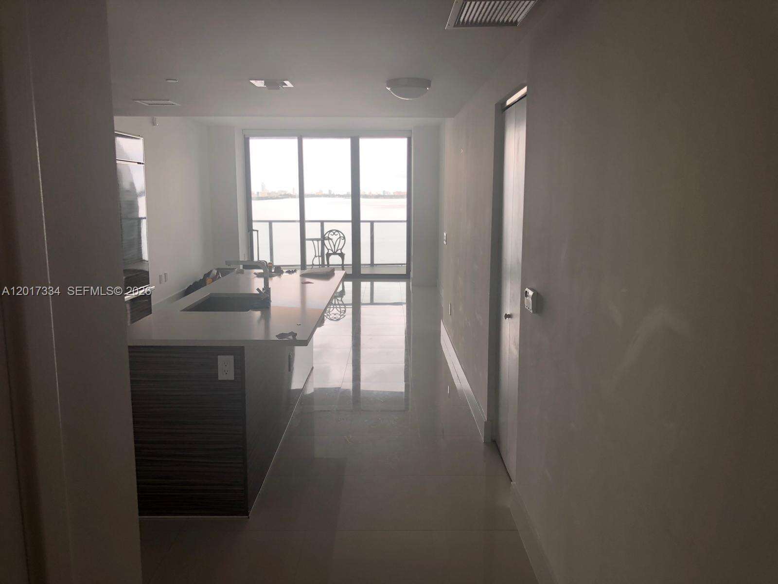 Icon Bay at 460 28 St, Miami, FL 33132 - For Sale photo 14