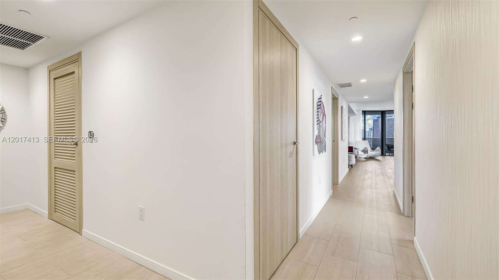 Brickell Flatiron at 1000 Brickell Plz, Miami, FL 33131 - For Sale photo 11