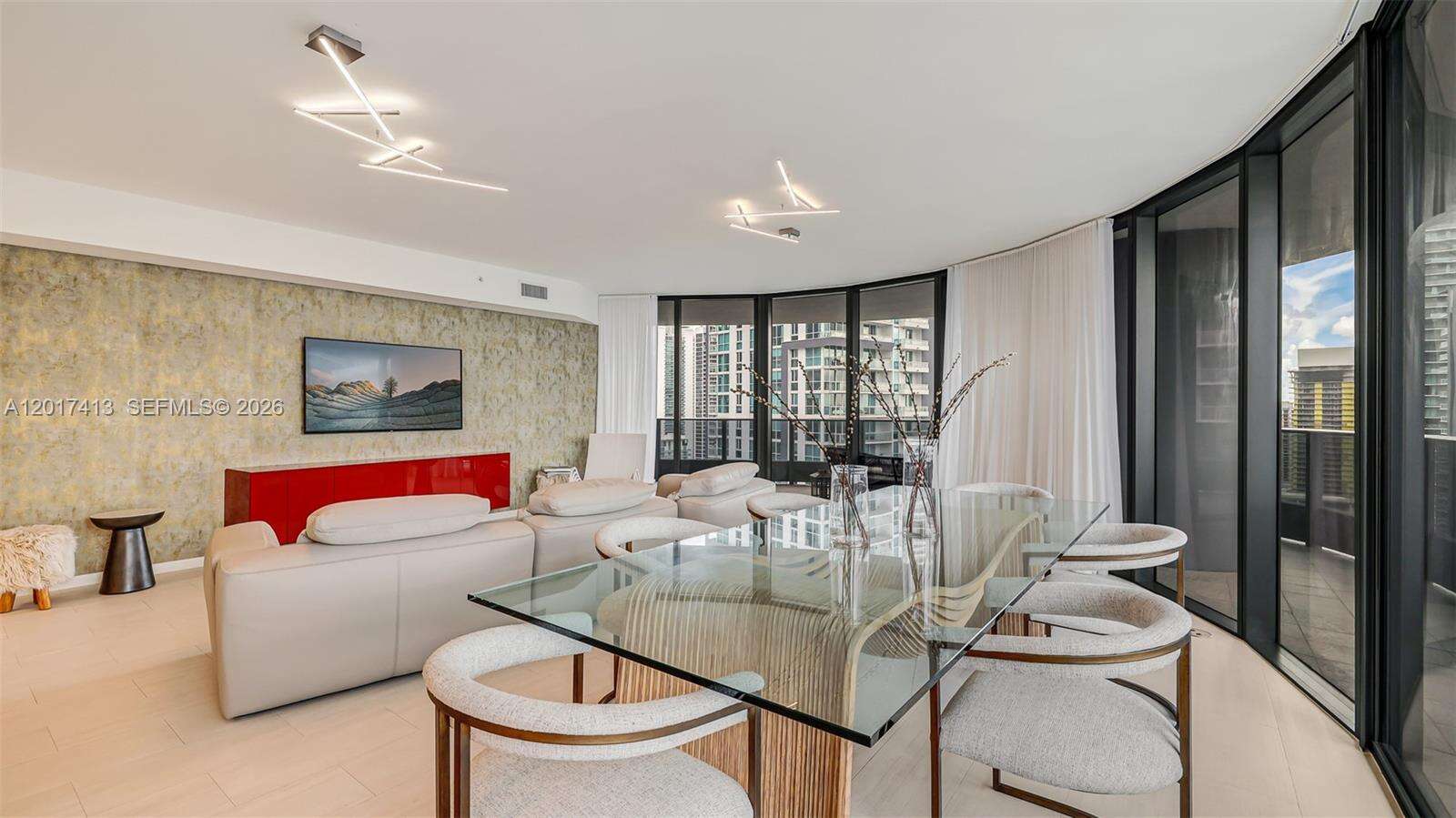 Brickell Flatiron at 1000 Brickell Plz, Miami, FL 33131 - For Sale photo 18