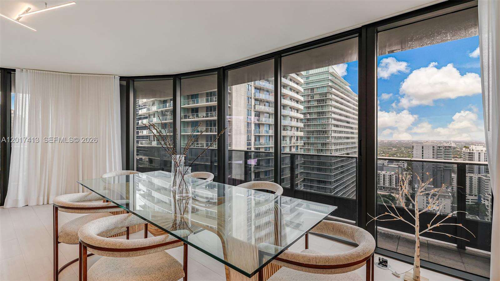 Brickell Flatiron at 1000 Brickell Plz, Miami, FL 33131 - For Sale photo 20