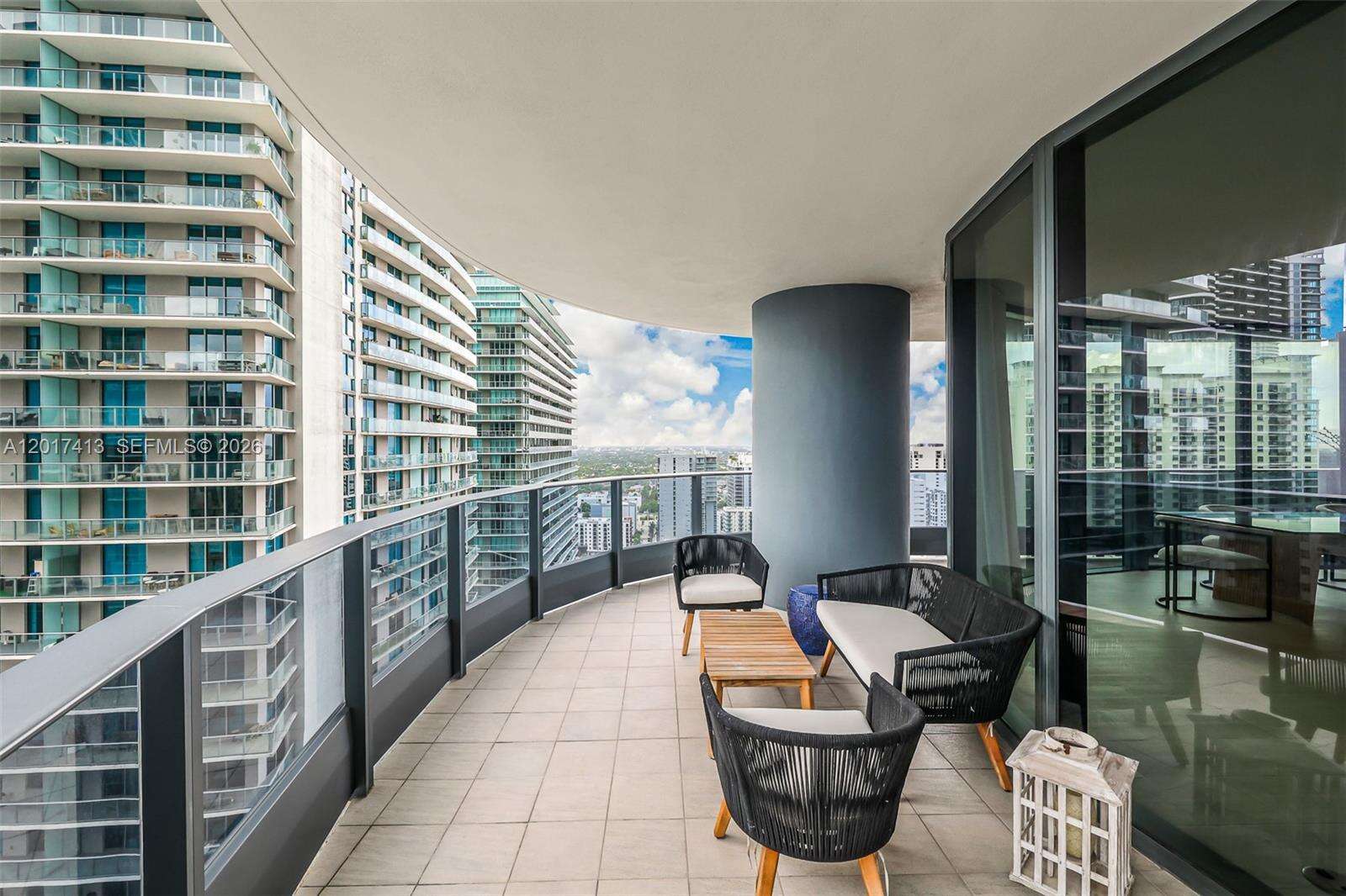 Brickell Flatiron at 1000 Brickell Plz, Miami, FL 33131 - For Sale photo 47