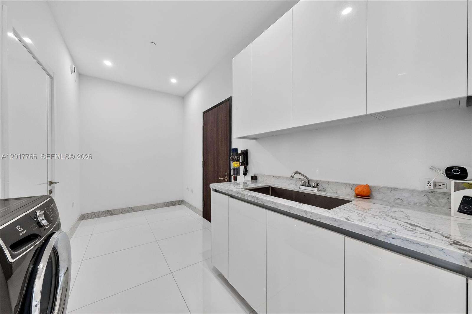 Rise Brickell at 88 7 St, Miami, FL 33130 - For Sale photo 54