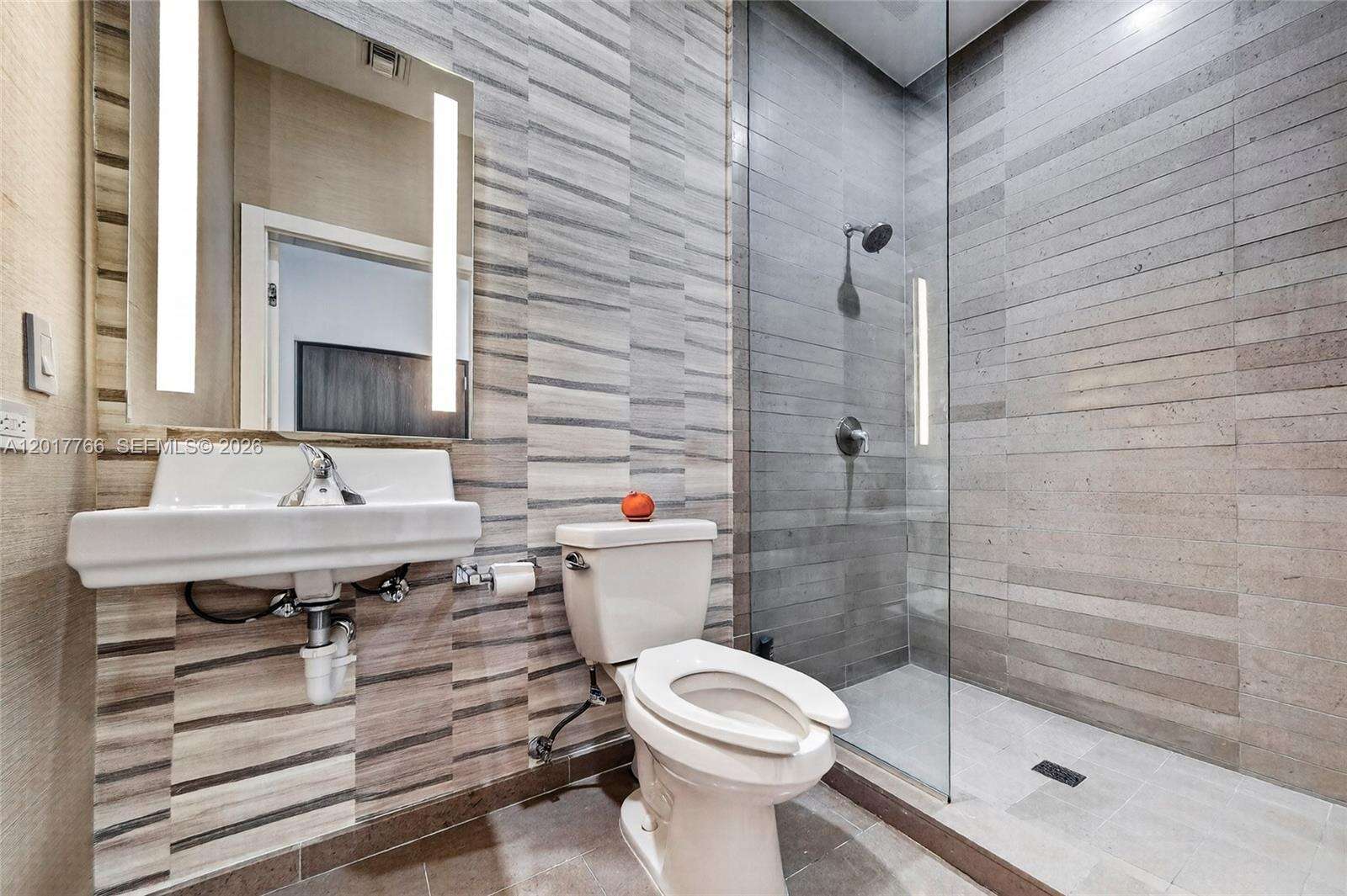 Rise Brickell at 88 7 St, Miami, FL 33130 - For Sale photo 57