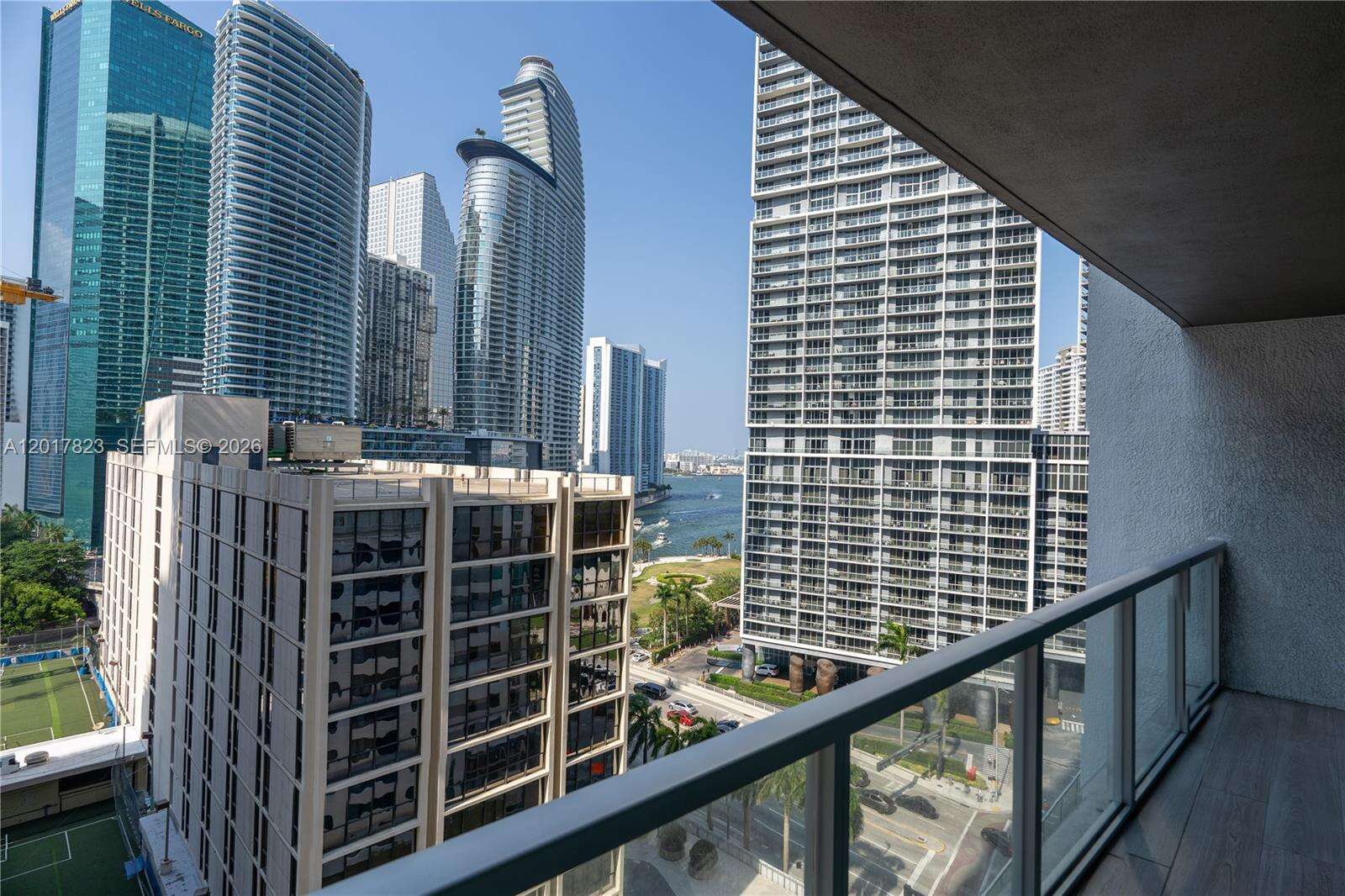 500 Brickell at 500 Brickell Ave, Miami, FL 33131 - For Sale photo 1