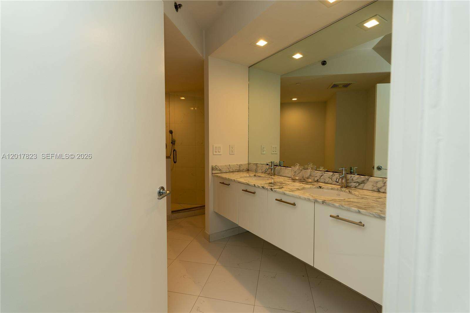 500 Brickell at 500 Brickell Ave, Miami, FL 33131 - For Sale photo 19