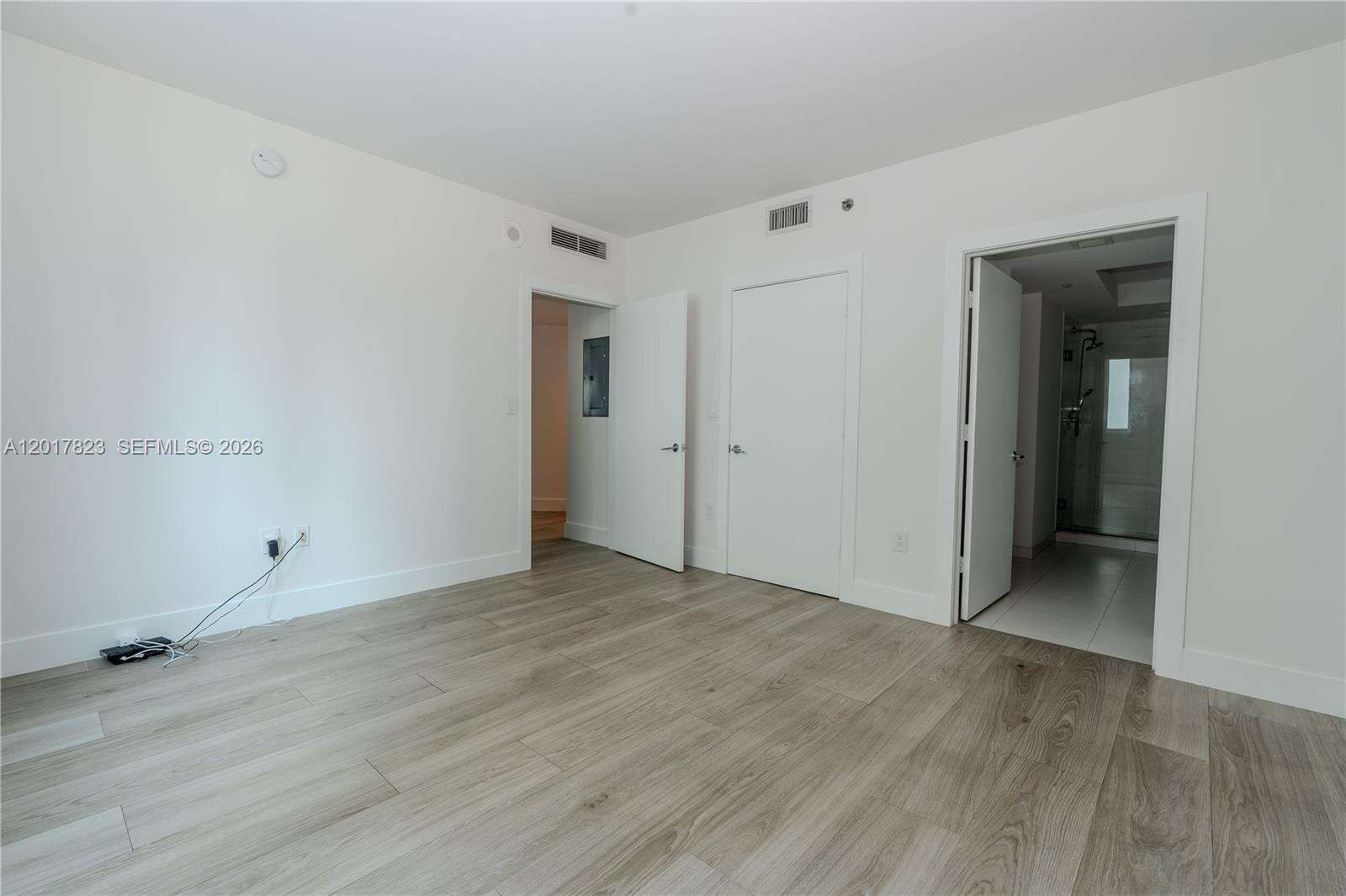 500 Brickell at 500 Brickell Ave, Miami, FL 33131 - For Sale photo 23