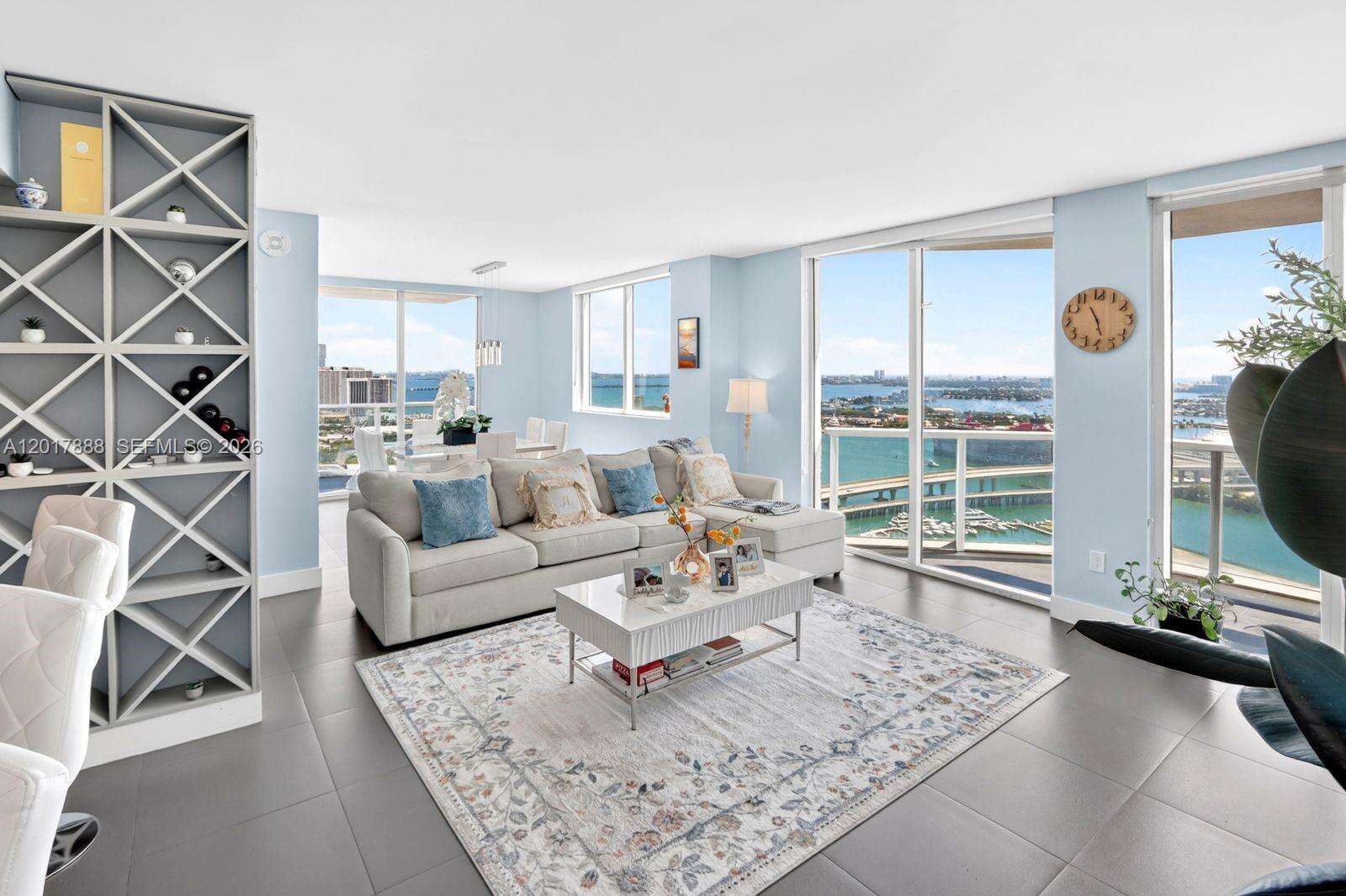 Vizcayne North at 244 Biscayne Blvd, Miami, FL 33132 - For Sale photo 4