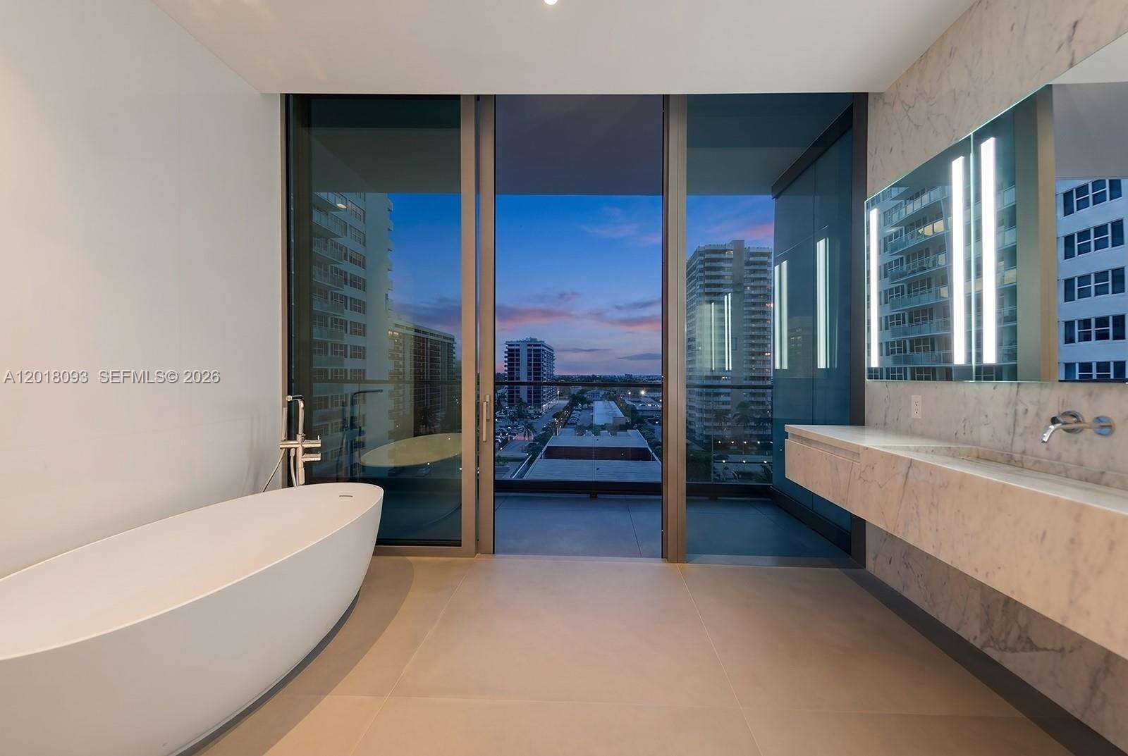 2000 Ocean at 2000 Ocean Dr, Hallandale Beach, FL 33009 - For Sale photo 35
