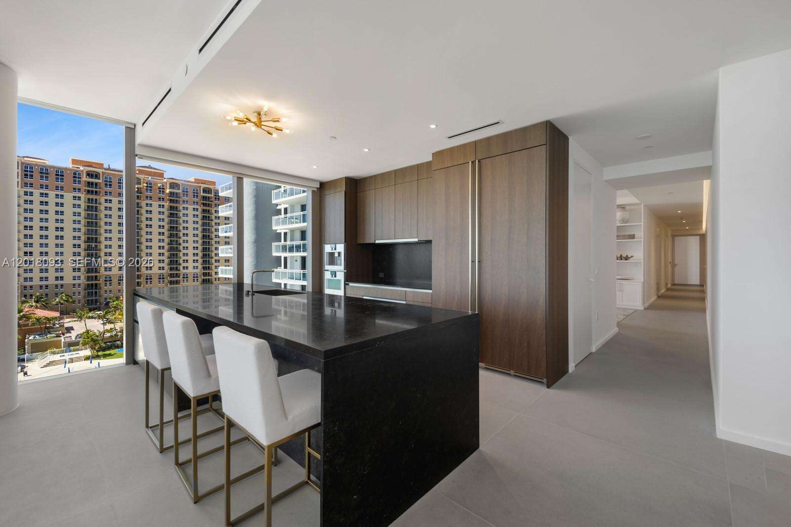 2000 Ocean at 2000 Ocean Dr, Hallandale Beach, FL 33009 - For Sale photo 10