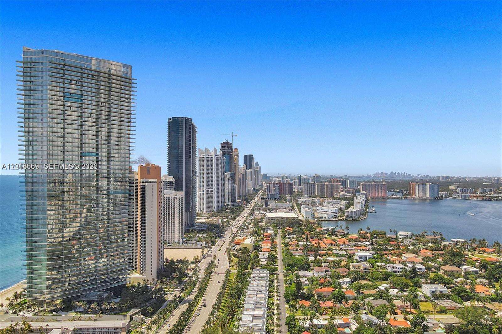 Armani Casa at 18975 Collins Ave, Sunny Isles Beach, FL 33160 - For Sale photo 5