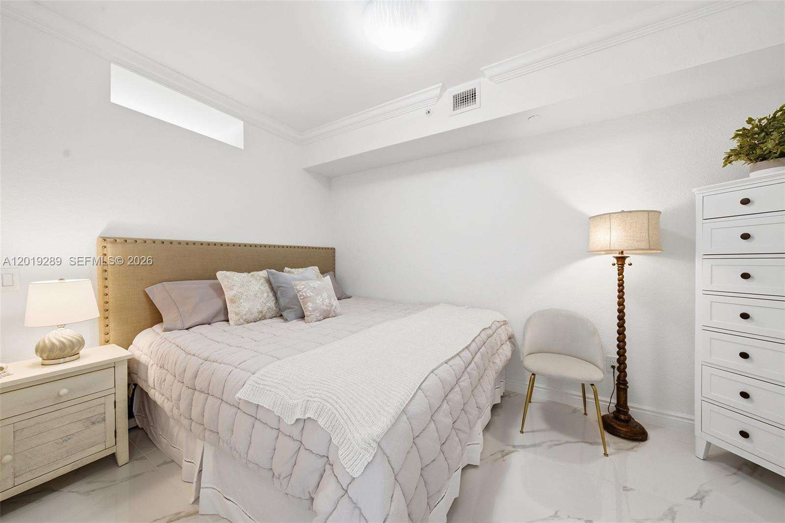 Blue Diamond at 4779 Collins Ave, Miami Beach, FL 33140 - For Sale photo 13