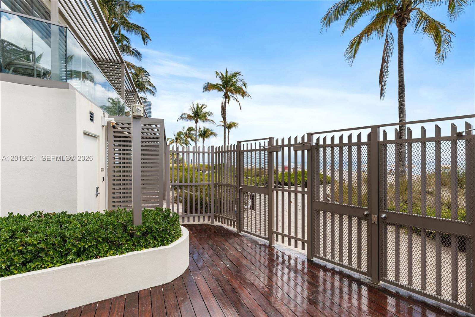 Armani Casa at 18975 Collins Ave, Sunny Isles Beach, FL 33160 - For Sale photo 37