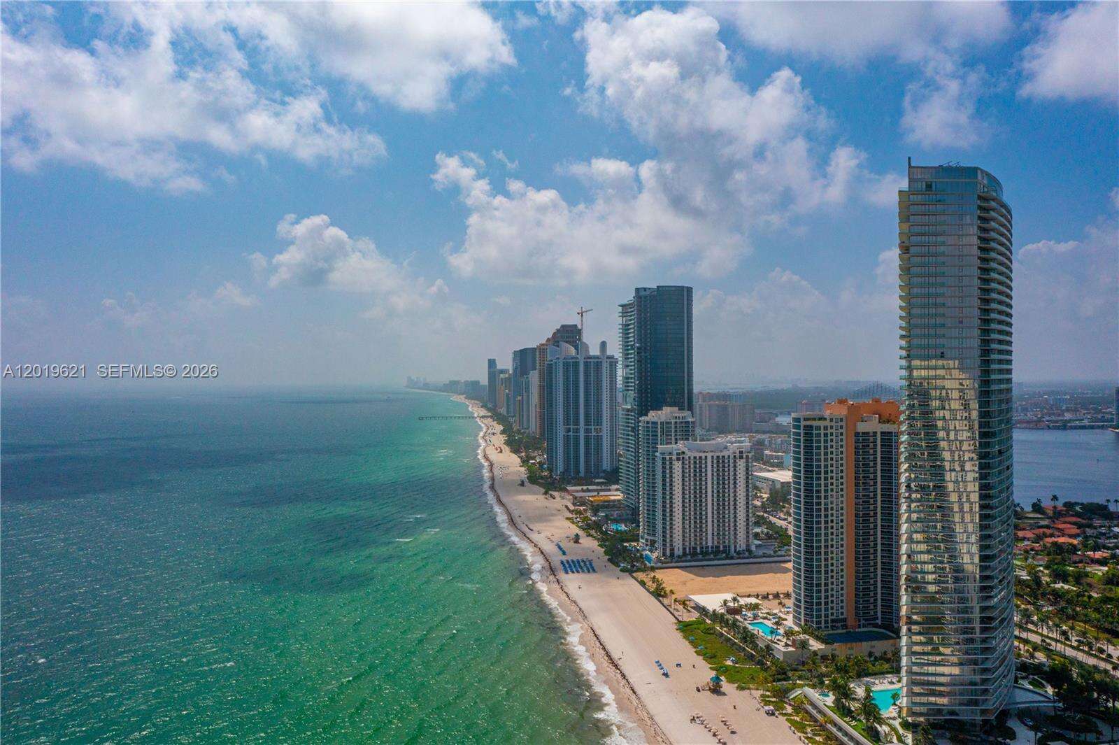 Armani Casa at 18975 Collins Ave, Sunny Isles Beach, FL 33160 - For Sale photo 46