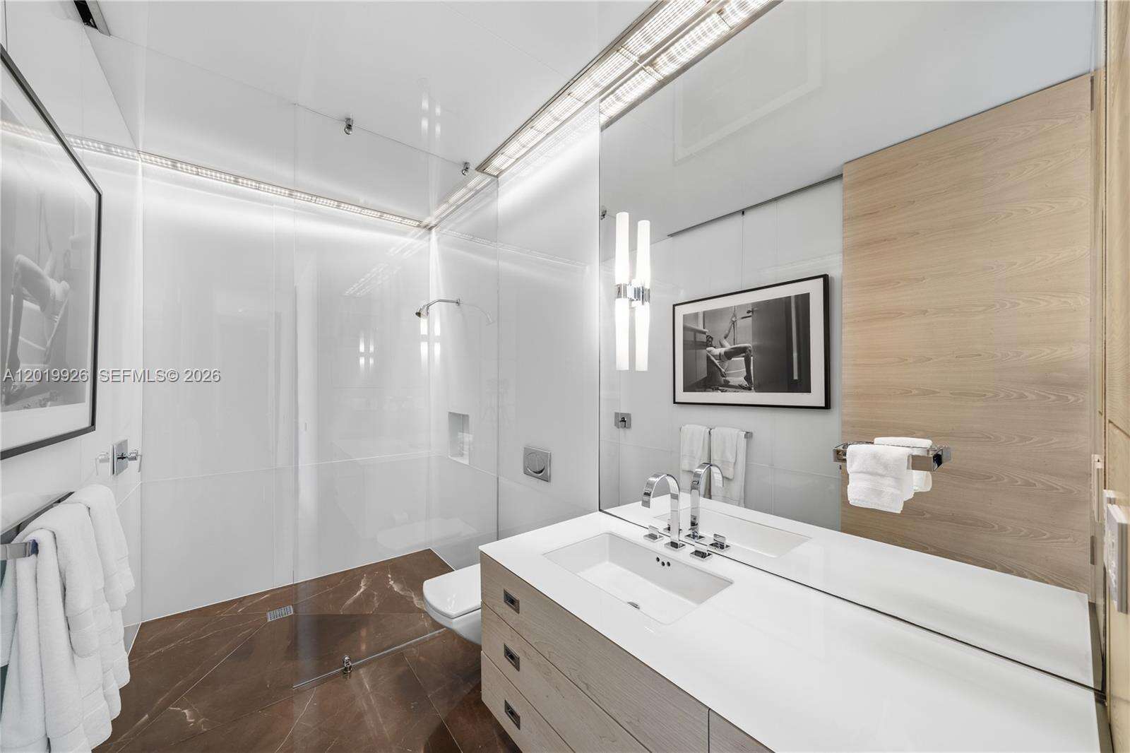 Apogee at 800 Pointe Dr, Miami Beach, FL 33139 - For Sale photo 62