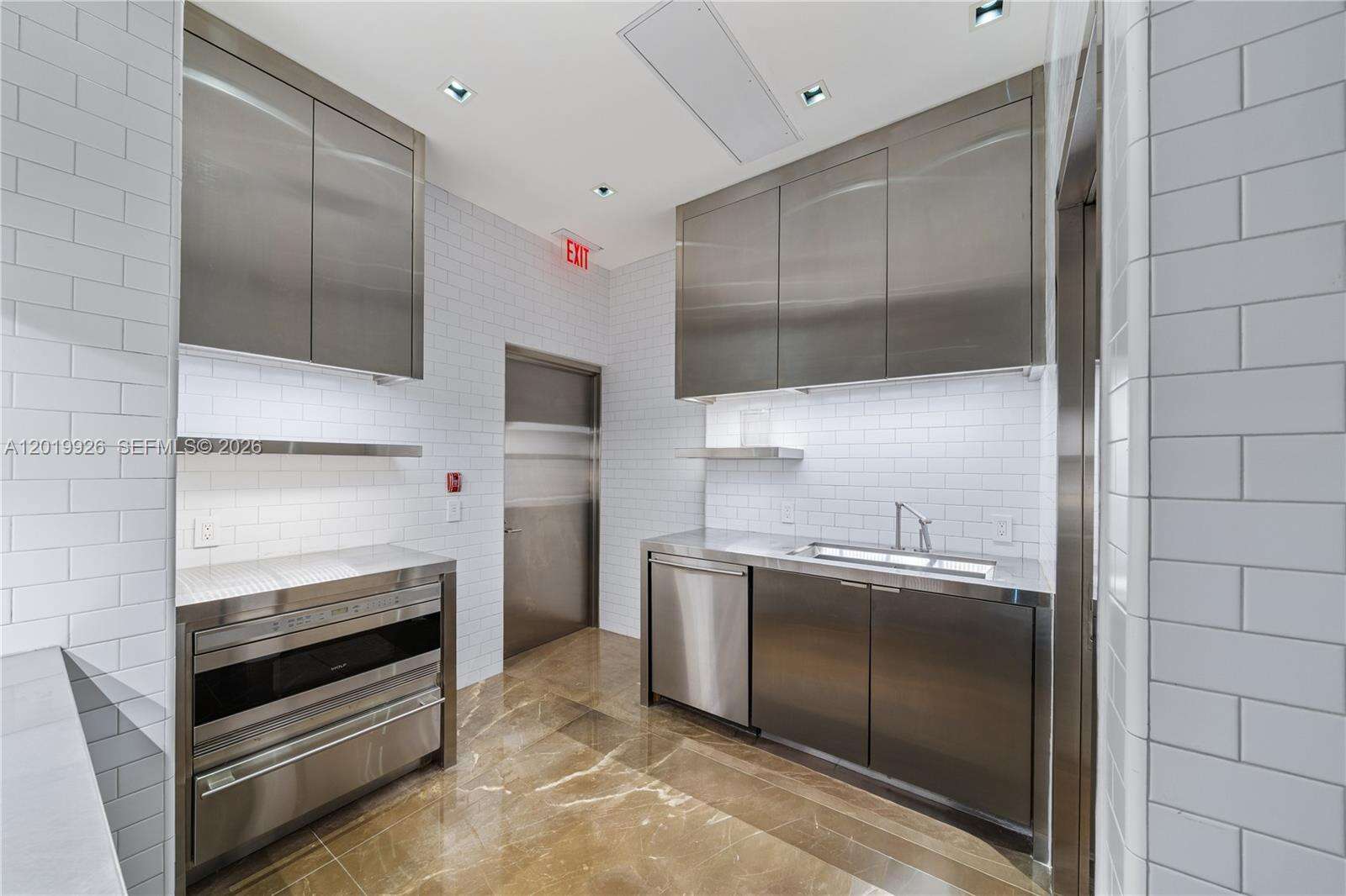 Apogee at 800 Pointe Dr, Miami Beach, FL 33139 - For Sale photo 70