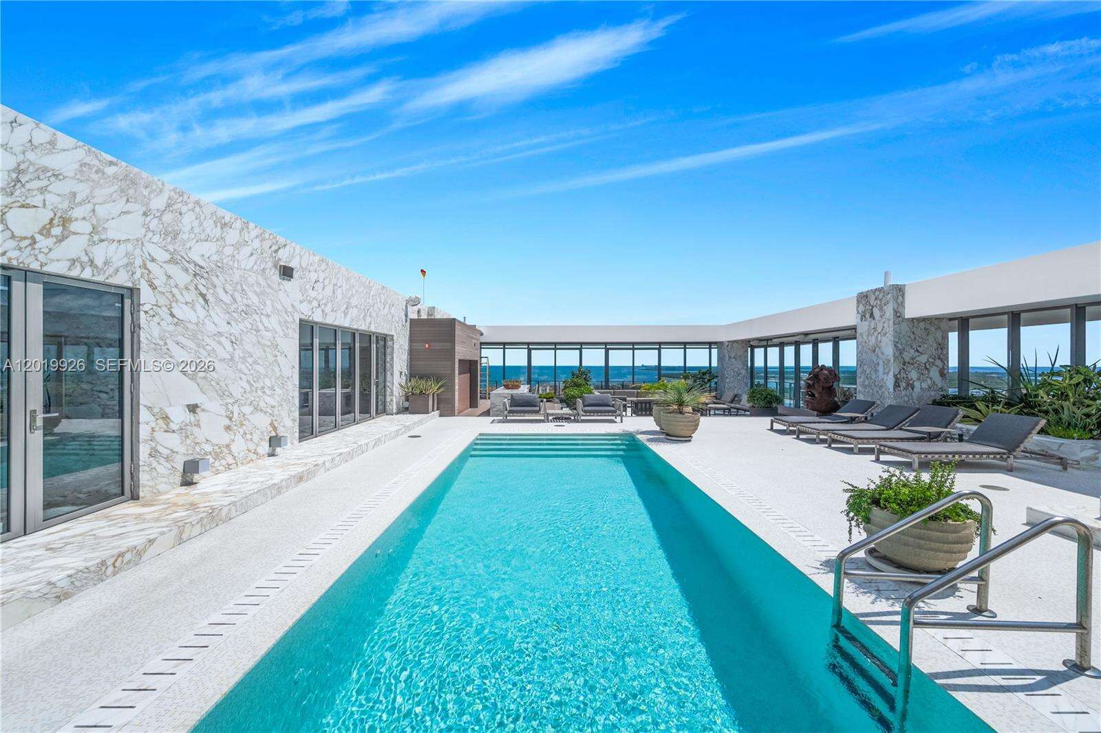 Apogee at 800 Pointe Dr, Miami Beach, FL 33139 - For Sale photo 10