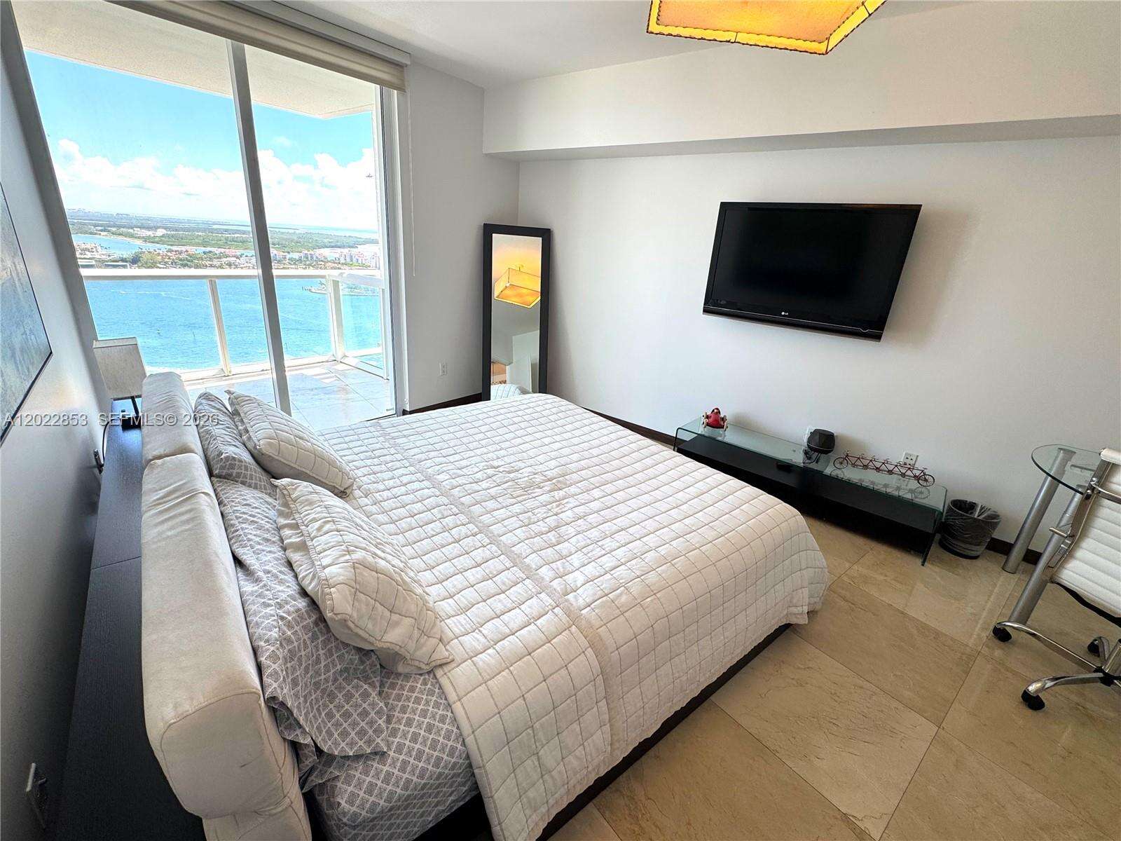 Icon at 450 Alton Rd, Miami Beach, FL 33139 - For Sale photo 12