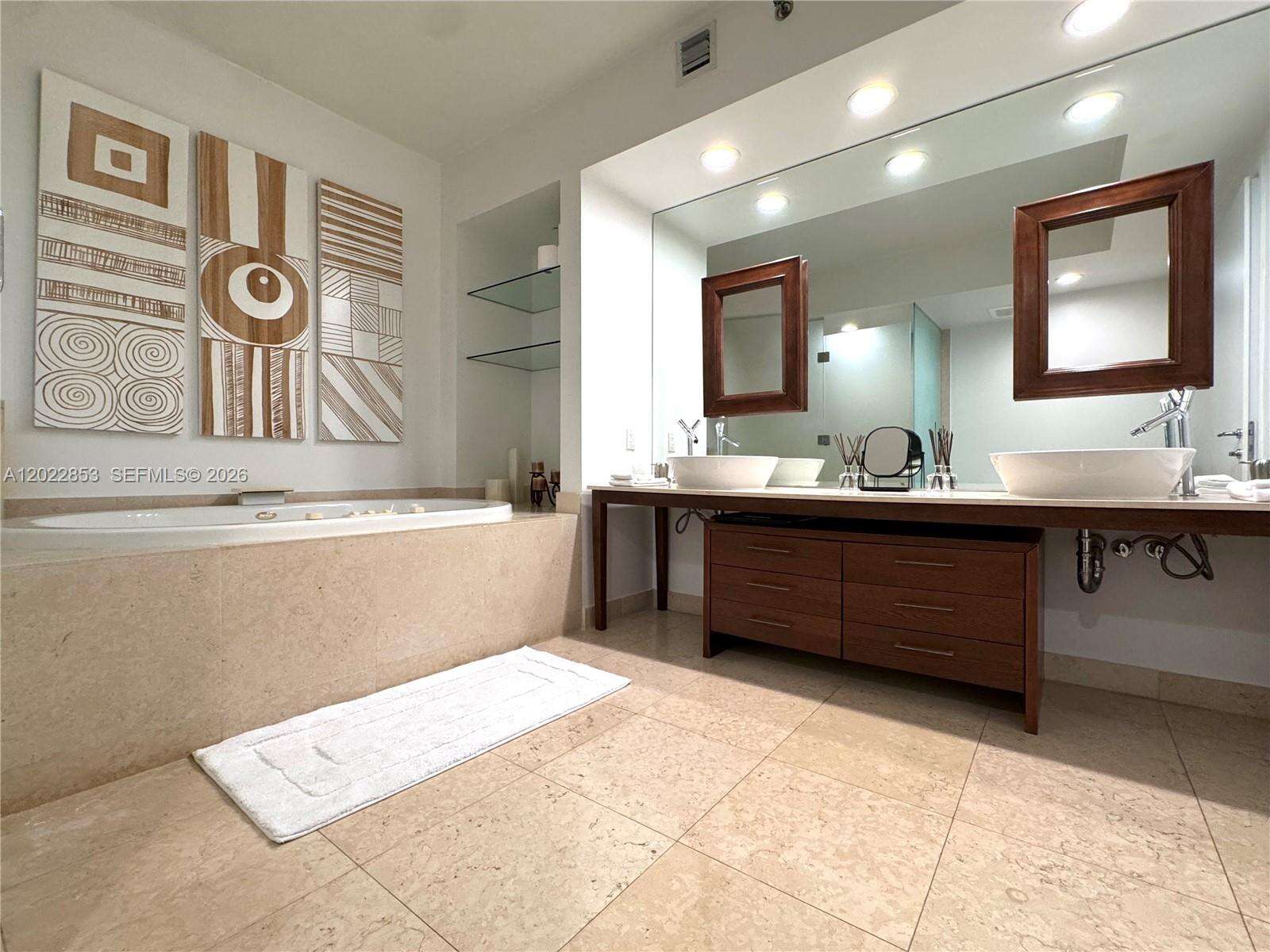 Icon at 450 Alton Rd, Miami Beach, FL 33139 - For Sale photo 15