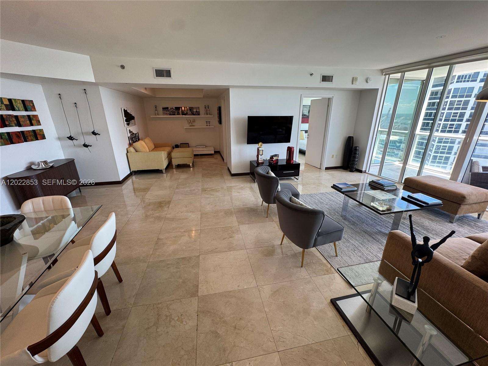 Icon at 450 Alton Rd, Miami Beach, FL 33139 - For Sale photo 3