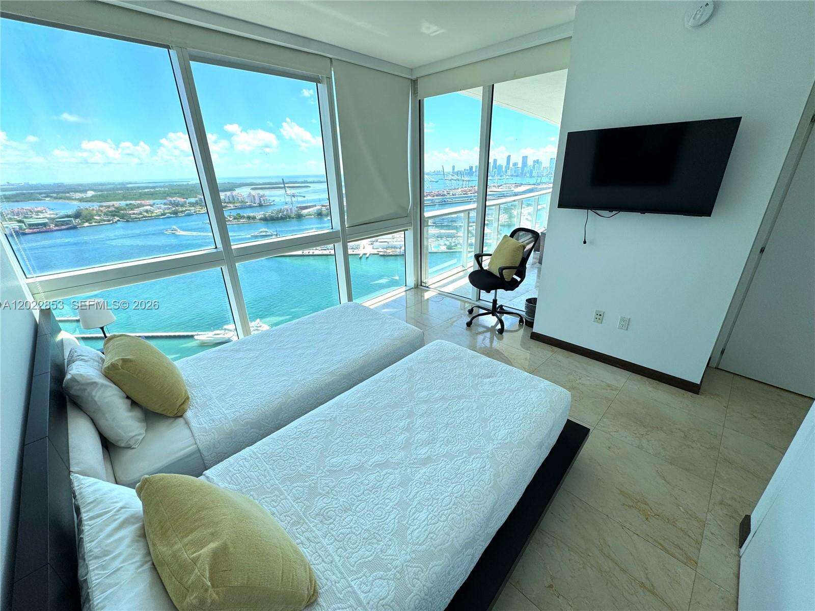 Icon at 450 Alton Rd, Miami Beach, FL 33139 - For Sale photo 22