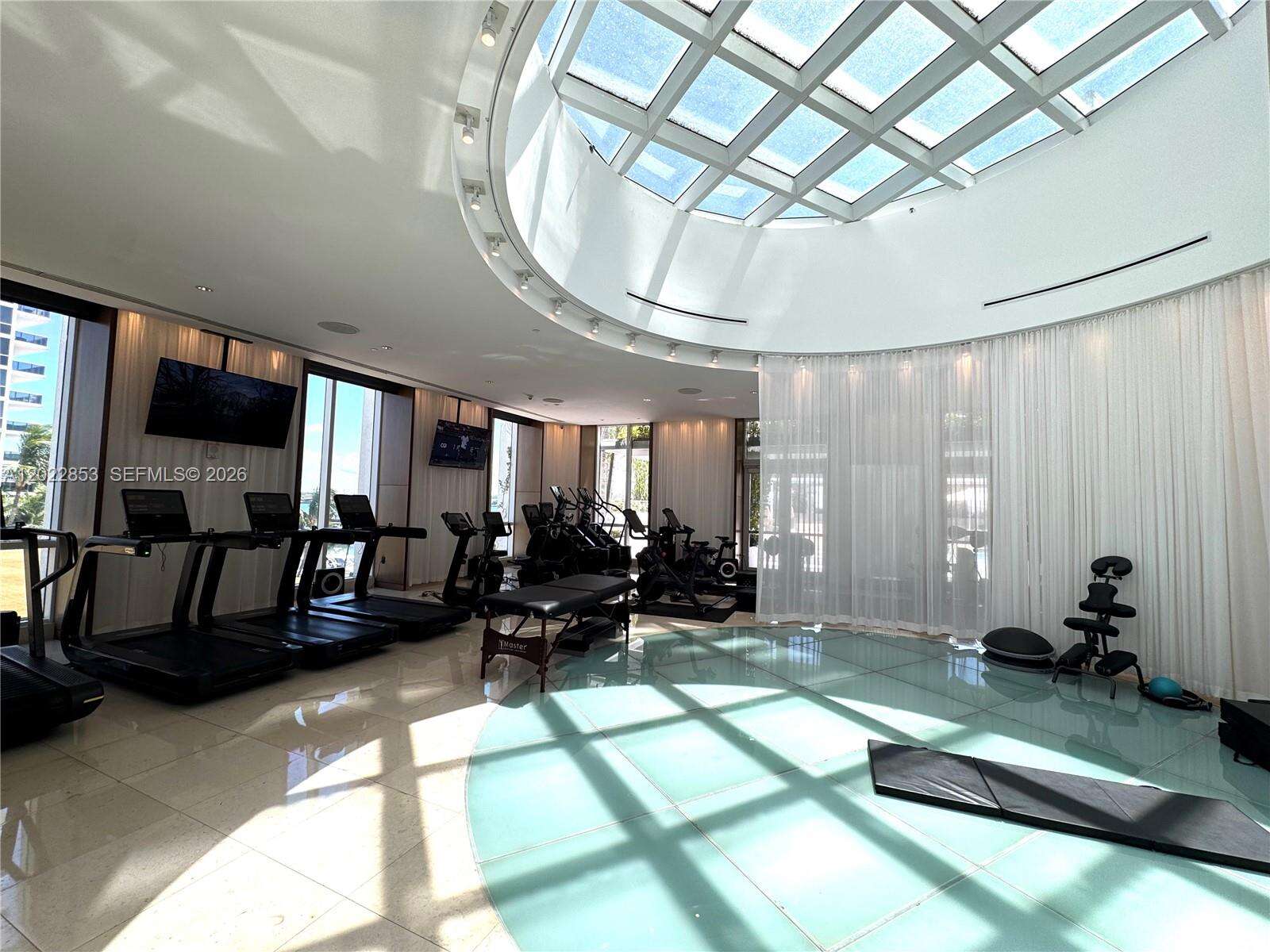Icon at 450 Alton Rd, Miami Beach, FL 33139 - For Sale photo 35