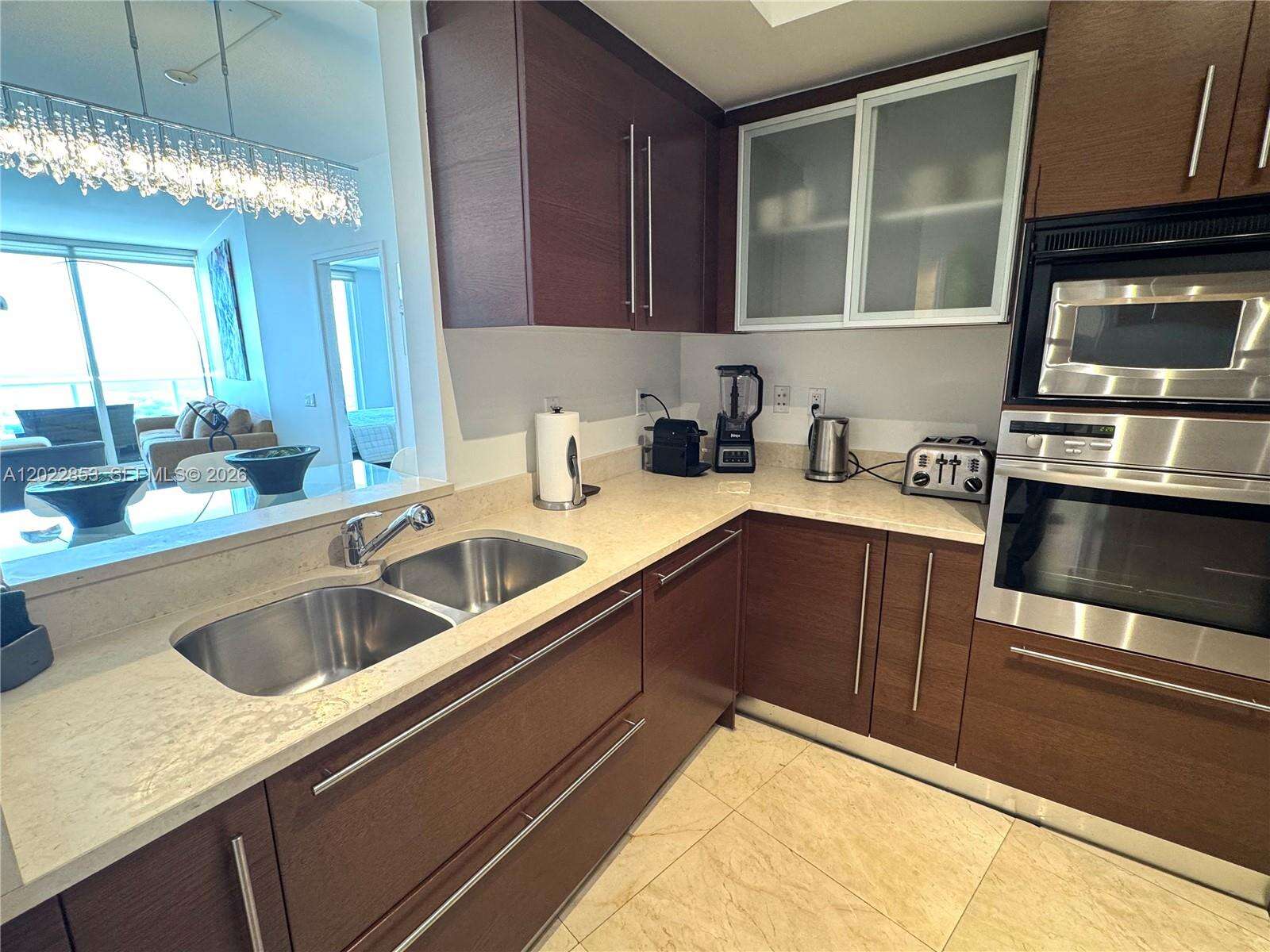 Icon at 450 Alton Rd, Miami Beach, FL 33139 - For Sale photo 8