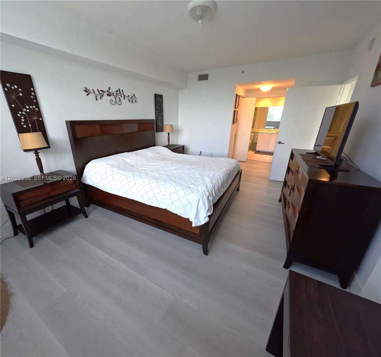 Venture At Aventura West at 2775 187 St, Aventura, FL 33180 - For Sale photo 12