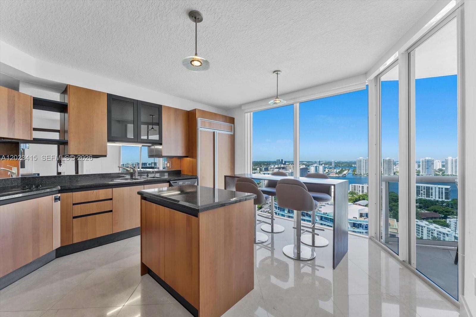 Pinnacle at 17555 Collins Ave, Sunny Isles Beach, FL 33160 - For Sale photo 12