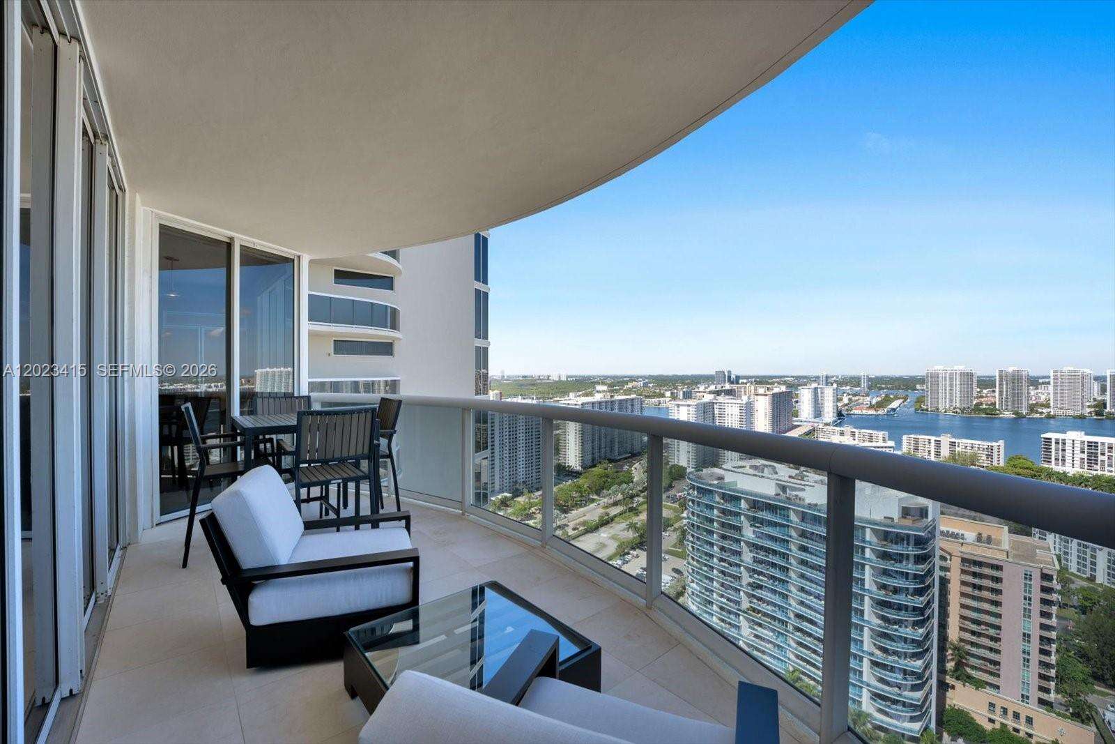 Pinnacle at 17555 Collins Ave, Sunny Isles Beach, FL 33160 - For Sale photo 15