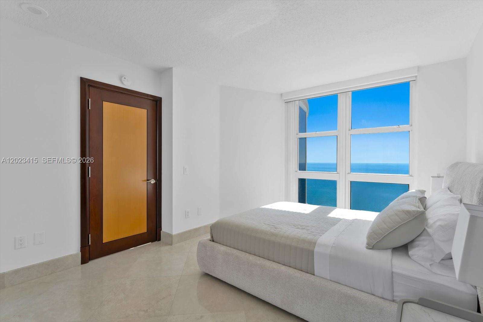 Pinnacle at 17555 Collins Ave, Sunny Isles Beach, FL 33160 - For Sale photo 23