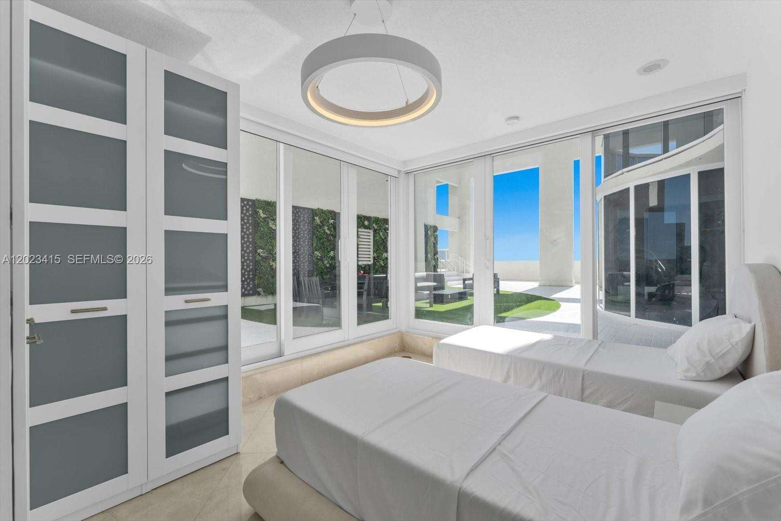 Pinnacle at 17555 Collins Ave, Sunny Isles Beach, FL 33160 - For Sale photo 25