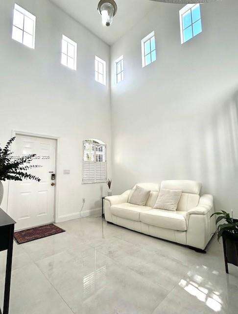 Kendall Village Townvillas at 8351 124 Ave, Miami, FL 33183 - For Sale photo 8