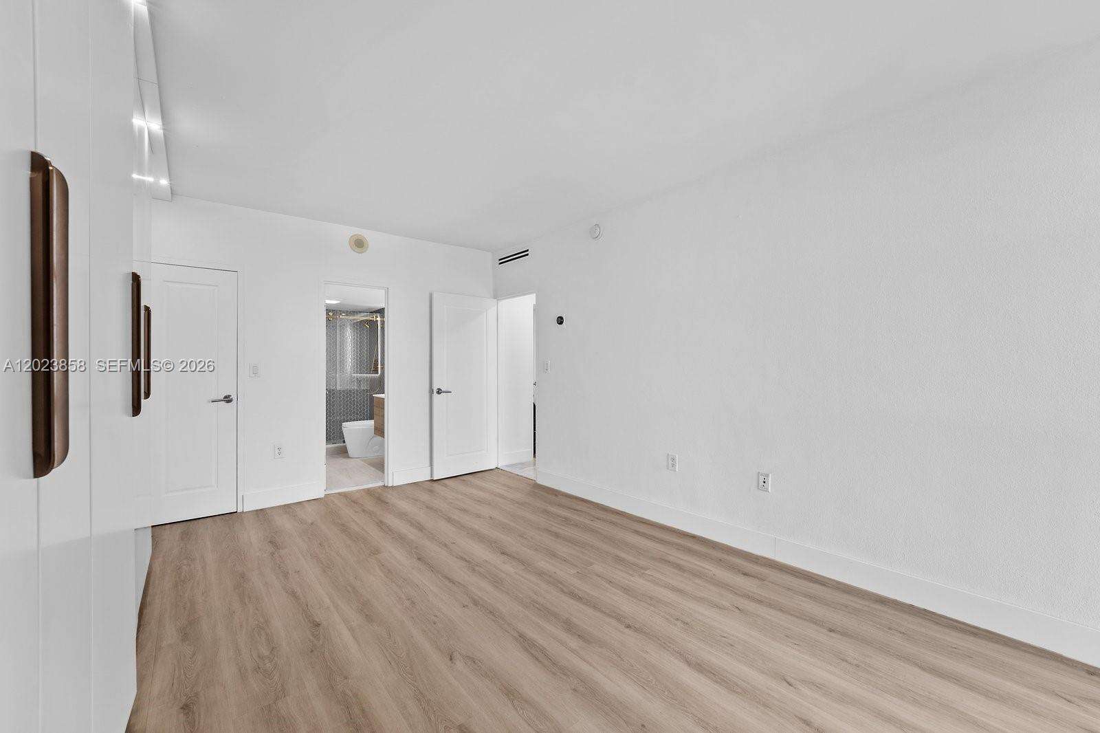 Harbour House at 10275 Collins Ave, Bal Harbour, FL 33154 - For Sale photo 19