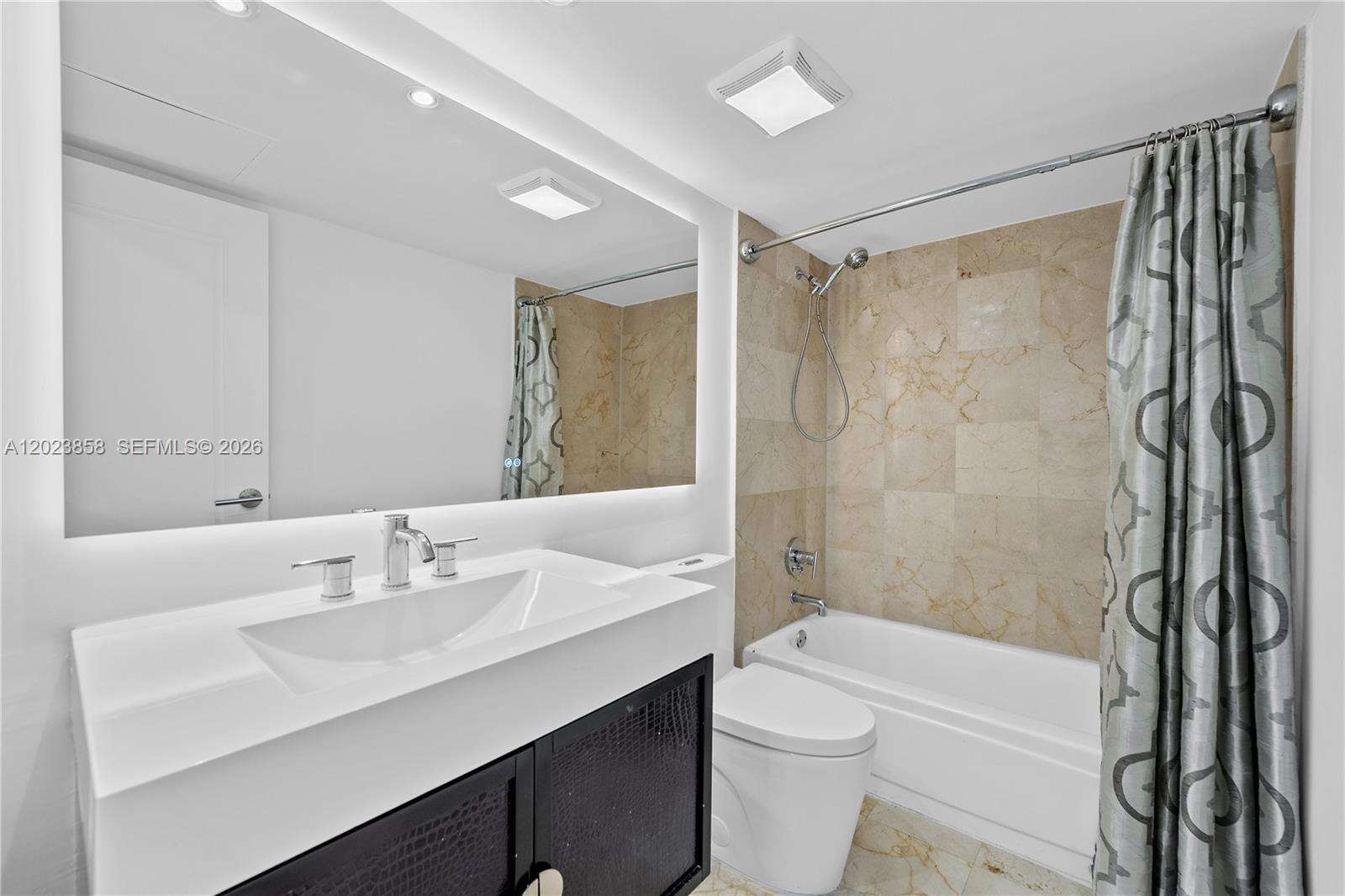 Harbour House at 10275 Collins Ave, Bal Harbour, FL 33154 - For Sale photo 25