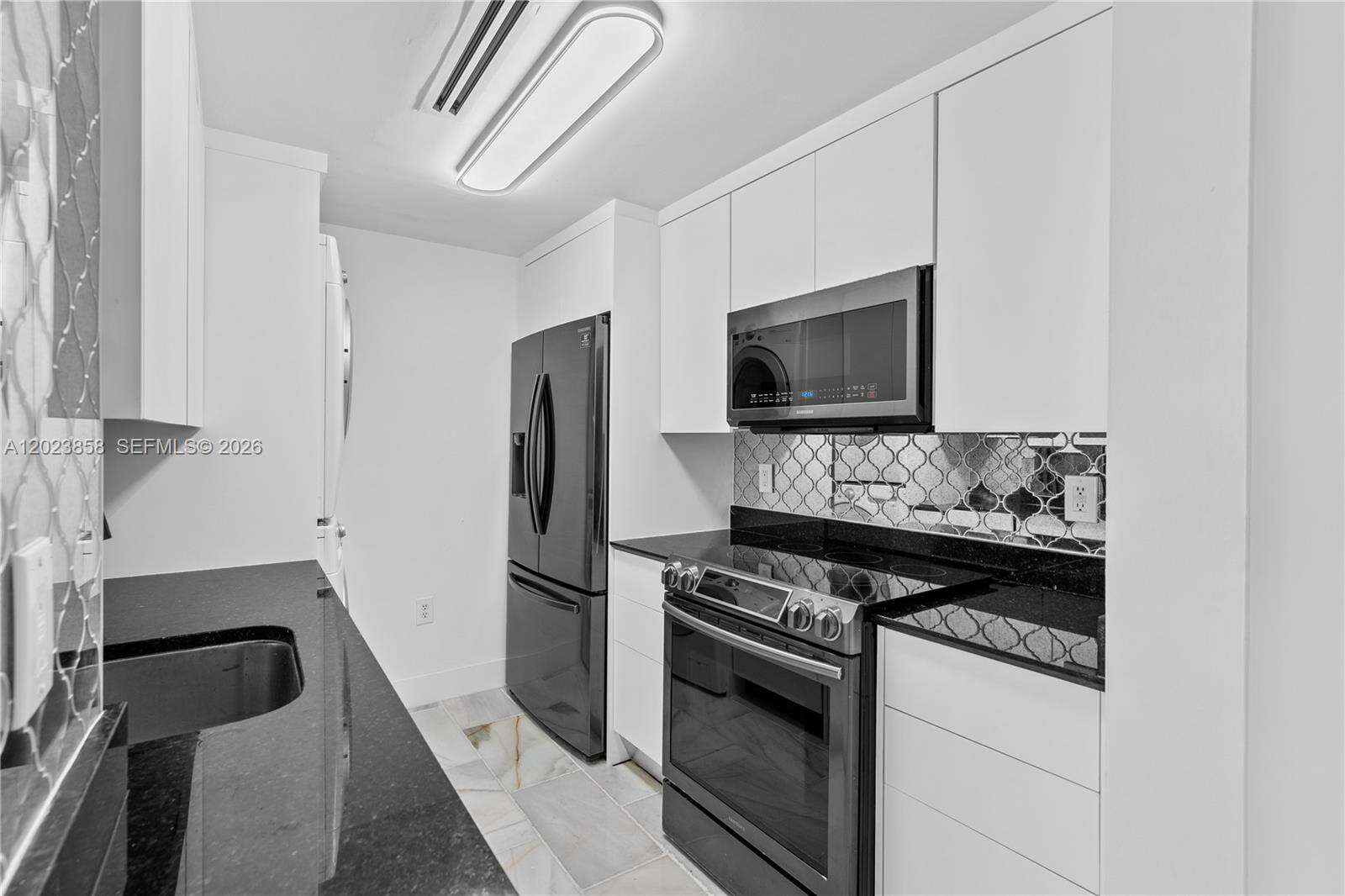 Harbour House at 10275 Collins Ave, Bal Harbour, FL 33154 - For Sale photo 10