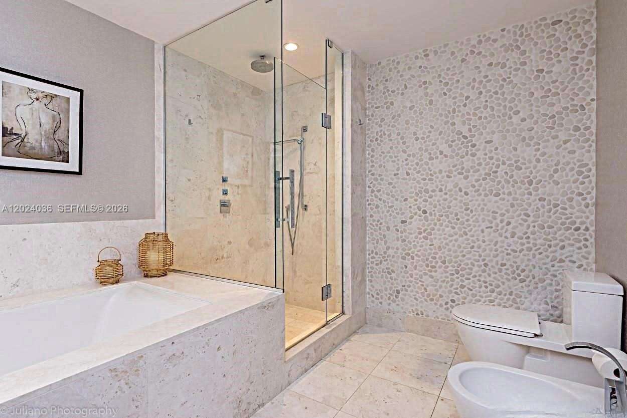 Jade Ocean at 17121 Collins Ave, Sunny Isles Beach, FL 33160 - For Sale photo 28